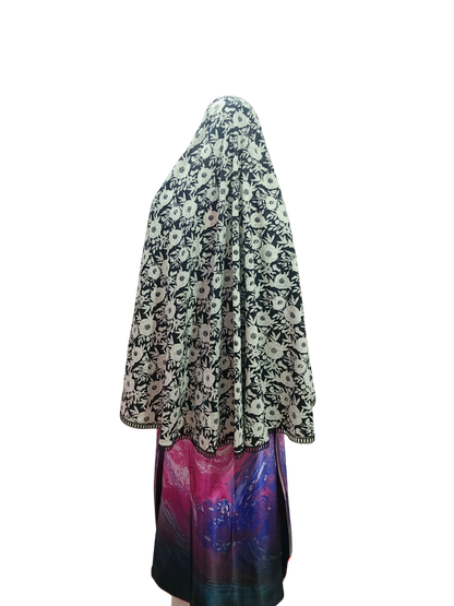 Floral Printed Namaz Hijab with Lace Border – Soft, Breathable & Full Coverage.B009P027