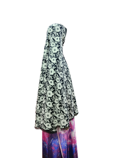 Floral Printed Namaz Hijab with Lace Border – Soft, Breathable & Full Coverage.B009P027